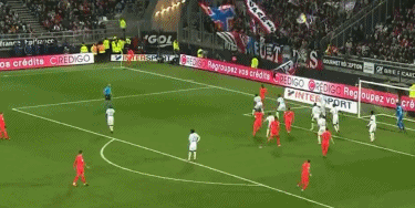 亚冠生死战！布里兰主场绞杀江原FC，8球神锋破局