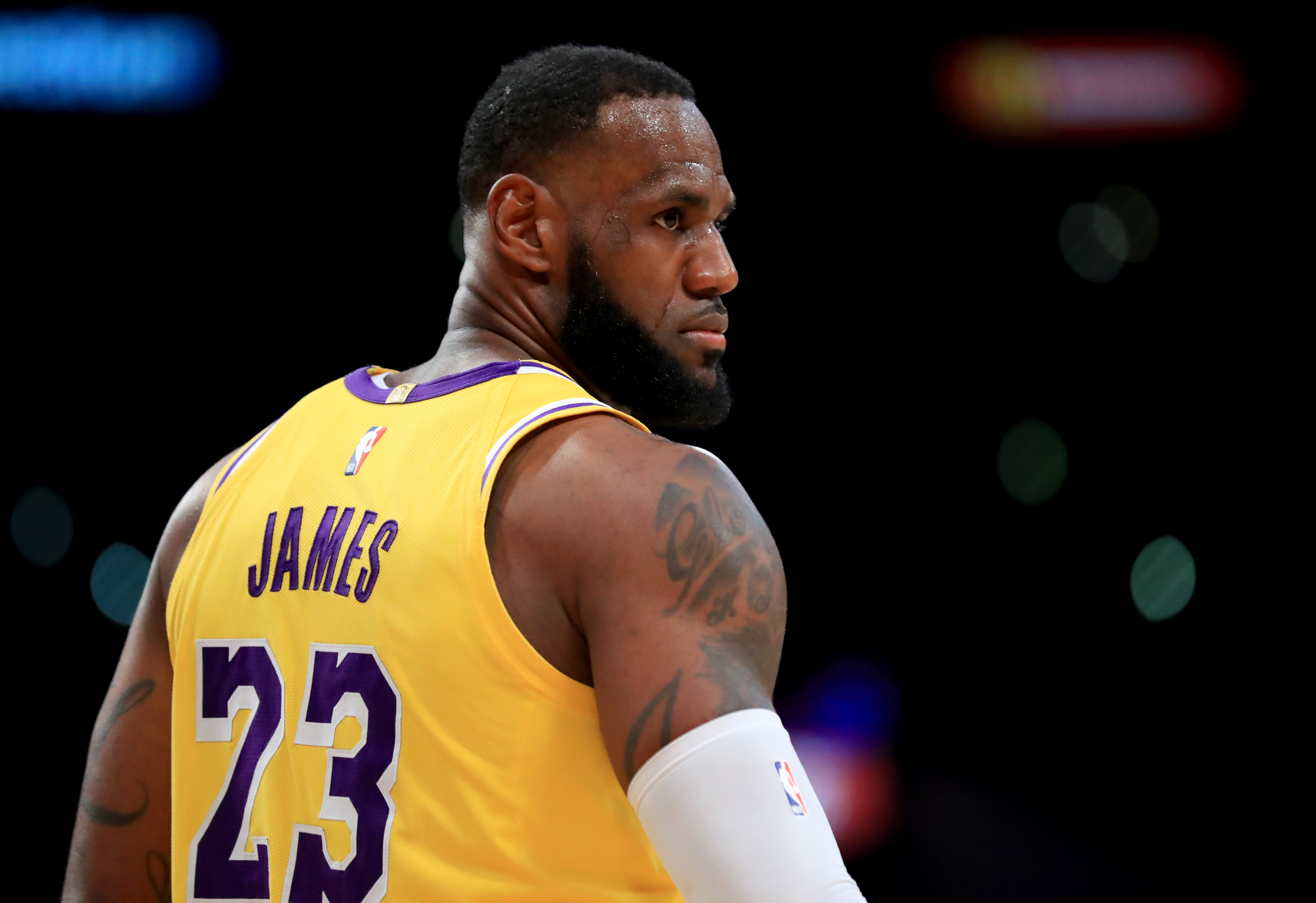 连续支持球队86年的皇家社会1号会员去世，享年96岁（皇家社会1号会员离世：陪伴球队86载，享年96岁）