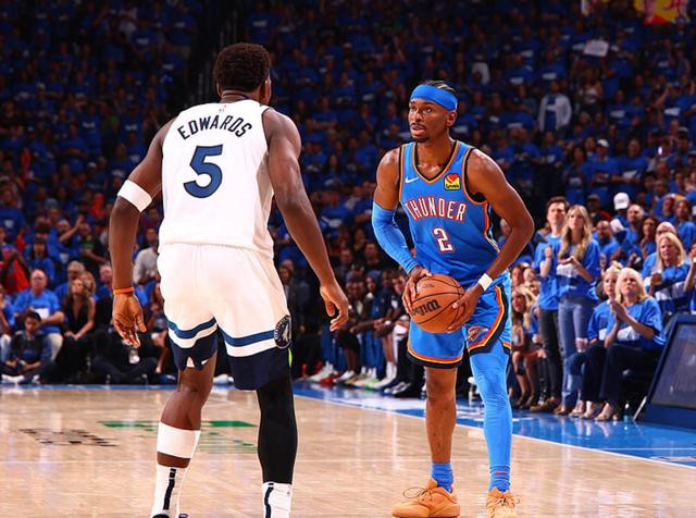 意天空：DV9内收肌疲劳目前已经返回意大利，他没有出现伤病（意天空：DV9因内收肌疲劳已返意，确认无伤情）