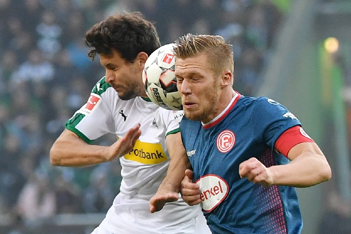 官方：麦克托米奈当选2025意大利足球盛典年度最佳球员