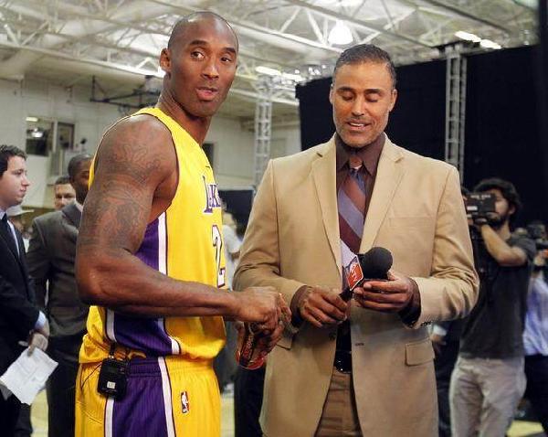 阿莱格里：赢德比是因为门将发挥的运气？门将又不能互换（阿莱格里：把德比胜利归因于门将的运气？门将可不是能互换的）