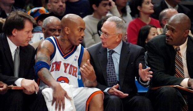 美记盛赞威少：他打出全明星水准，队友糟糕的发挥拖了后腿（美媒称赞威少：表现达全明星档次，队友低迷成拖累）